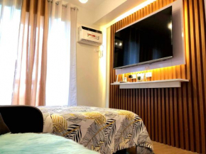 StayPlus Tagaytay Lux Modern Rustic Suite +parking